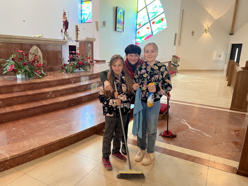 Porządki przed Uroczystością I Komunii Świętej